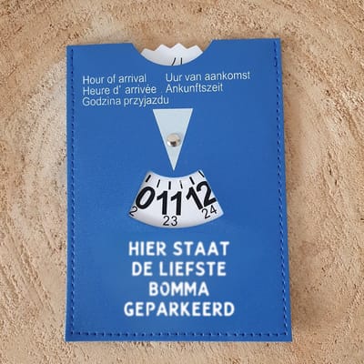 FlexMade.nl Parkeerschijf - Hier staat de liefste bomma geparkeerd - cadeau