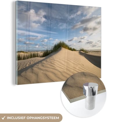 MuchoWow® Glasschilderij 160x120 cm - Schilderij acrylglas - Strand - Zand - Nederland - Foto op glas - Muurdecoratie woonkamer - Wanddecoratie slaapkamer - Schilderijen