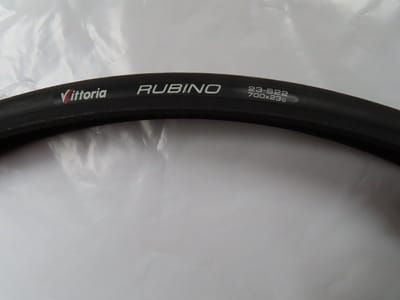 Vittoria - Buitenband - Rubino III - 23-622 /700x23c - - Full black