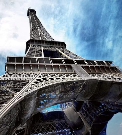 Fotobehang - Eiffel Tower 225x250cm - Vliesbehang