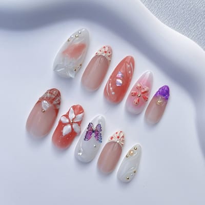 GimmeClawz Press On Nails - Fake nails - Handgemaakte Press-On Nagels - 24 Plakstickers, Holiday Vibe Middellange Almond Nagels - Whispering Tides - Maat XS