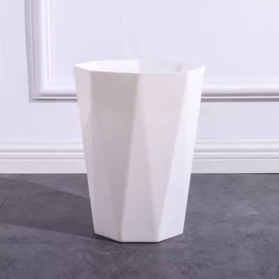1 pièce Poubelle blanche en forme de diamant Ouverte Propre Créative Losange Bac de recyclage Style nordique Motif diamant Corbeille à papier - Design d'ouverture tendance blanc
