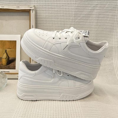 Platform Witte Schoenen Dames Nieuwe Zomer Ademende Damesschoenen Veelzijdig met Rokken Muffin Verhogende Boardschoenen Dames 40 wit