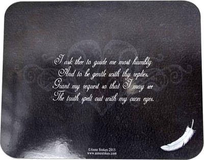 Ouijabord / spiritbord – Prayer for the Fallen – dessin van Anne Stokes