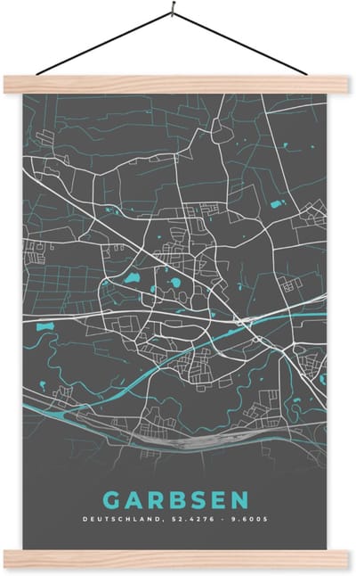 Posterhanger incl. Poster 60x90 cm - Schoolplaat - Blauw – Duitsland – Plattegrond – Gold – Stadskaart – Kaart – Garbsen - Textielposter - Blanke latten - Stadskaart