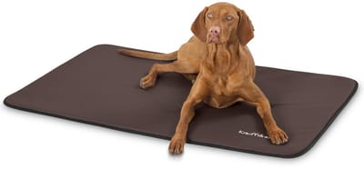 Knuffelwuff kunstleer hondenmat Cheyenne XL 105 x 73cm bruin