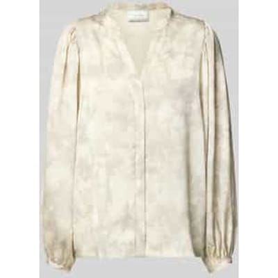 Blouse met ballonmouwen en serafinohals