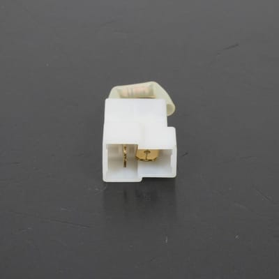 origineel elektrisch onderdeel voor aprilia 650 moto 6.5 1995 tot 1999 ap8124206 / 10 kohms nieuw