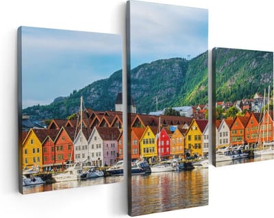 Artaza Canvas Schilderij Drieluik Gekleurde Huizen in Byrggen, Noorwegen - 90x60 - Foto Op Canvas - Canvas Print