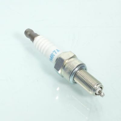 Bougie NGK voor scooter Piaggio 50 Vespa LX 4T 2006 tot 2020 PMR7A / 4259 / doos van 4 Nieuw