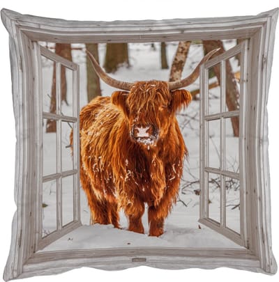 Sierkussens - Kussentjes Woonkamer - 50x50 cm - Schotse Hooglander - Sneeuw - Winter - Natuur - Dier - Doorkijk - Landelijk