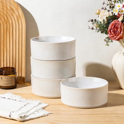 Dailygoods- Kommen 4-delige set - Handgemaakte Keramische Kommen - Vaatwasser- en Magnetronbestendig - Stijlvolle Keukenkommen - 16 cm Mueslikommen - Serviesset