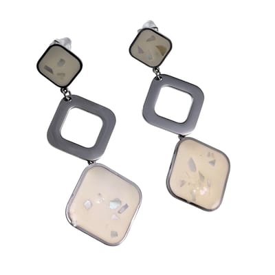 63mm Lange Oorbellen Dames - Gepolijst RVS - Oorbellen met Gebroken Witte Harsbasis en Stukjes Parelmoer - Lange Oorhangers