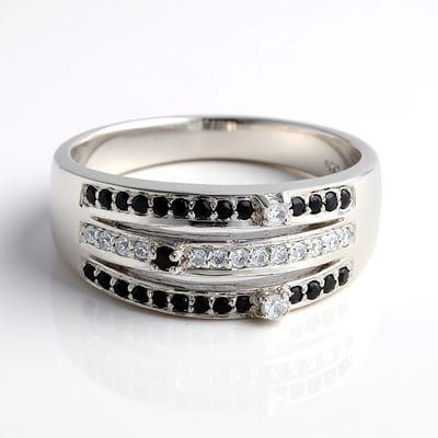 Cavill - Zilveren ring - 925 Sterling zilver - Zwarte spinel 0,534 ct met zirconia - Ronde briljant geslepen - Elegante moderne damesring