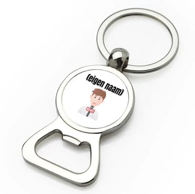Akyol - journalist met eigen naam flesopener - Journalist - mensen die werken als journalist - collega's - verjaardag - afscheidscadeau - geschenk - kado - 9 bij 3 cm