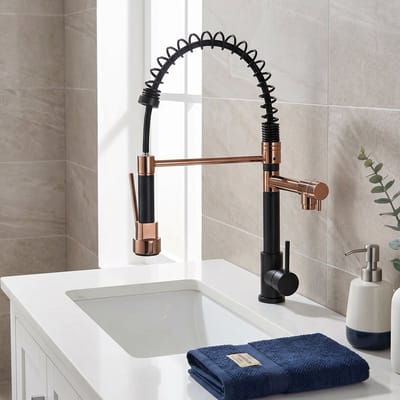 Wastafelkraan - Keukenkraan met Uittrekbare Sproeier - 46cm - 360° Draaibaar - Warm en Koud Water - Metaal - Zwart en Roségoud