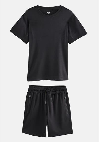 Next - Jongens - Set van sport-T-shirt en short - Zwart