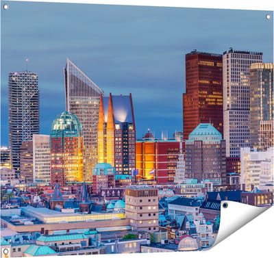 Gards Tuinposter Den Haag Skyline met Wolkenkrabbers - 100x80 cm - Tuindoek - Tuindecoratie - Wanddecoratie buiten - Tuinschilderij