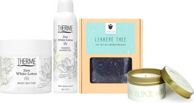 Therme Cadeauset Zen White Lotus Hoop - Therme Shower Foaming 200 ml Zen White Lotus - Therme Bodybutter 225 gr Zen White Lotus - ARELO Lekkere thee - My Flame Kaars Blikje Hoop