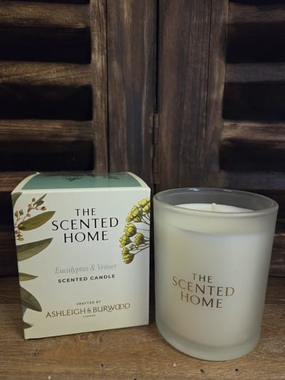 Ashleigh & Burwood Eucalyptus & Vetiver - geurkaars - 40 branduren - 1 stuk