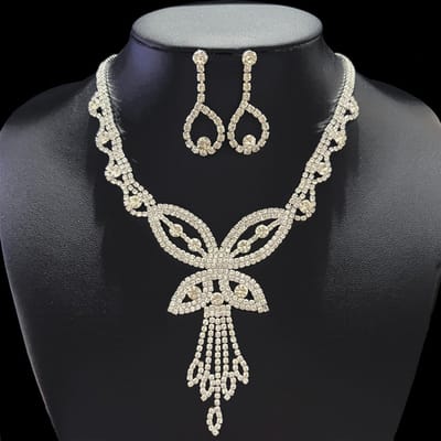 Volledige Diamant Holle Grote Vlinder Ketting Oorbellen Set Bruidsjurk Mode Persoonlijkheid Damesketting Bruids Sieraden zilver