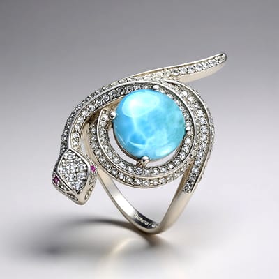 Cavill - Larimar 4,26 ct & Robijnen Ring - 925 Sterling Zilver - 143 Witte Topazen - Slangen Design - Elegante Damesring