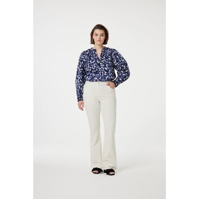 Fabienne Chapot Eva Flare Jeans Cream White Maat: W29L32 | Wijde Broeken Outlet | Dames | Wit