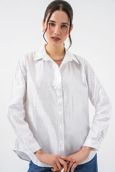 Oversized gestreepte blouse met knopen