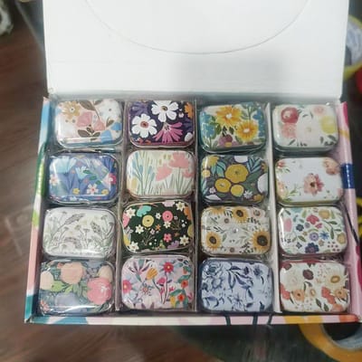 32 stuks(1Doos) Schattig Mini Blikken Metalen Doosje Verzegeld Pil Doosje Sieraden Snoep Doosje Kleine Opbergblikjes Munt Oorbellen Koptelefoon Cadeau Doosjes