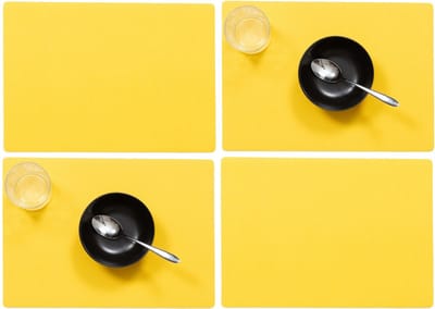 Wicotex luxe Placemats Plain - Set van 4x stuks - geel - 43 x 30 cm - Met anti slip laag - Teflon coating toplaag
