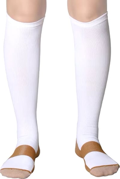 Scoby - Steunkousen - Compressie Sokken - Vliegtuigkousen - Travel/Running Socks - Geschikt Voor Hardlopen/Voetbal/Hockey/Wandelen - 36 t/m 41 - Wit