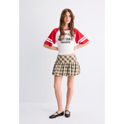 Stradivarius T-shirt met grafische print en raglanmouwen  Rood XS