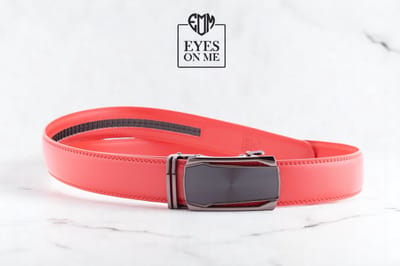 Rode lederen riem zonder gaatjes met automatische gesp voor heren ( Model L130 )