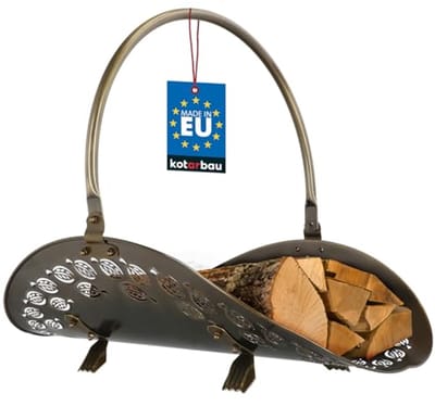 Houten brandhoutmand van metaal met handvat