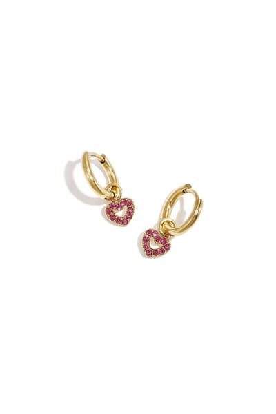 Oorringen met belegde hartjes charm diep roze