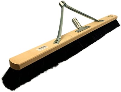 Synx Tools Paardenhaar 80cm met steelhouder - Zachte bezem - Veger schoonmaken - Bezems Binnen - Bezem zacht Zonder steel