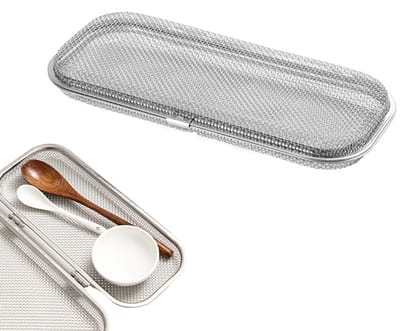 Bestekmandje - Vaatwassermandje - Roestvrijstalen bestekmandje - Afvoermandje van gaas - Met deksel - Hittebestendig - 26,5*11,5*3,5 cm - Geschikt voor vorken, eetstokjes, lepels en andere kleine voorwerpen - Zilver