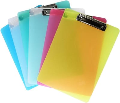 Pack of 6 Clipboard A4 met Rubber Metal Clamp - Schrijfboard DIN A4 met Hangogen - Pad Houder Clipboard - Transparant Plastic - Schrijfpad Set met 5 Kleuren