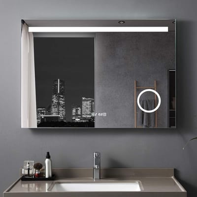 Wandspiegel met LED Verlichting - Dimbaar, Anti-condens, Klok en Stopcontact - 100 x 70 cm