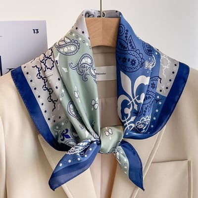 Dames Sjaal - Sjaals - Stola - Vierkante doek - Elegant Stijlvol Dames haar sjaal - Satijn zijde - Hals sjaaltje - Sjaaltje Satijn - Neksjaaltje - Omslagdoek Modesjaals - Neksjaal - Klein Sjaaltje -Cashew Sterren - Blauw-70*70CM