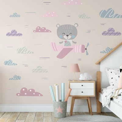 Muurstickers - Teddybeer die wolken achterna zit - Zelfklevende stickers - 145x110cm