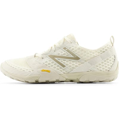 New Balance MT10O Comfortabele Veelzijdige Schokabsorberende Antislip Lage Hardloopschoenen Unisex sneaker Beige MT10O7IX 39.5 white