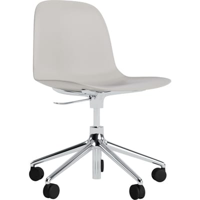 Normann Copenhagen Form Draaistoel met wielen - NormannCopenhagenFormWarmGrey - aluminium