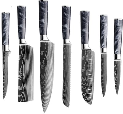 Dastium Home - 7 Delige Damascus Messenset - Damascus Stijl Japanse Keukenmessen - Messen Met Damascus Print - Met Ergonomisch Zwart Epoxy Handvat - Koksmes - Santoku Mes - Broodmes - Nakiri Mes - Uitbeenmes- Universeel Mes- Schilmes