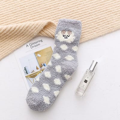 Sokken dames - grijs - wit - leuke print schaap - wolken - 36 - 40 - cadeau voor haare - geschenk vrouw - gift - Kerst cadeau - verjaardagscadeau - warm - extra zacht