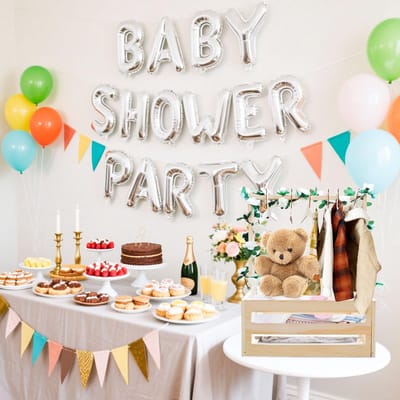 Mand met handgreep, kinderkledinghanger en guirlande, houten babyfeestje kast, baby opbergmand, gepersonaliseerde babymand voor zwangere nieuwe ouders (houtkleur)
