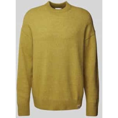 Gebreide pullover met extra brede schouders