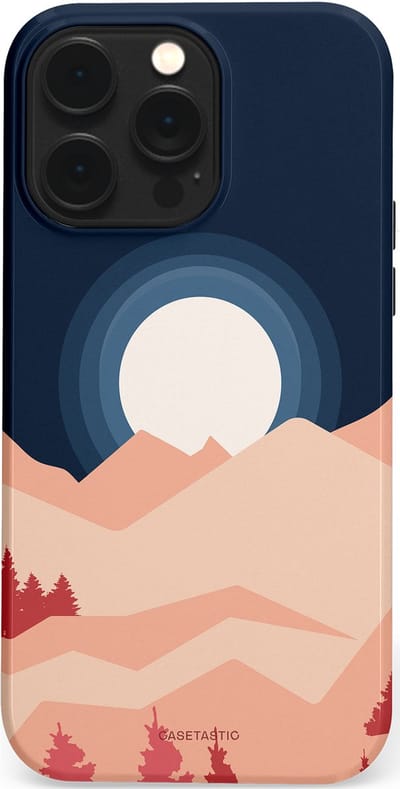 Casetastic hoesje geschikt voor Apple iPhone 14 Pro Max - MagSafe - Dubbellaagse bescherming - Bergen bij maanlicht - Fashion Case - Zwart Perzik Zand Koraal