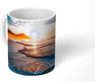 Mok - Koffiemok - Zonsondergang - Zee - Berg - Horizon - Landschap - Blauw - Mokken - 350 ML - Beker - Koffiemokken - Theemok
