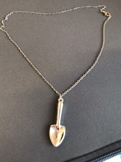 ketting - festival - schep - ketting - gift - cadeau - fun - artikel - gadget - zilverkleurig
